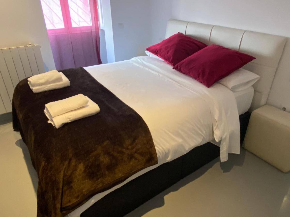 Apartamento En Madrid Rio Con Parking Gratuito Exterior foto